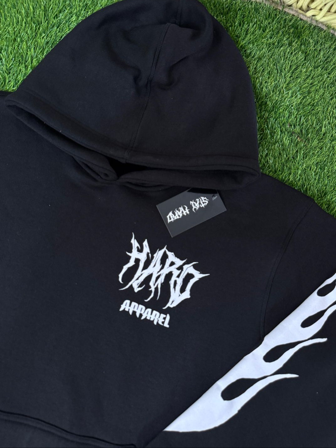BLACK HOODIE